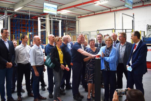 Vlaams minister Hilde Crevits opent hoogbouwmagazijn Proferro